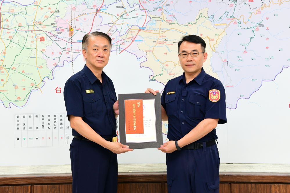 3-竹崎分局所長何俊賢_0.jpg
