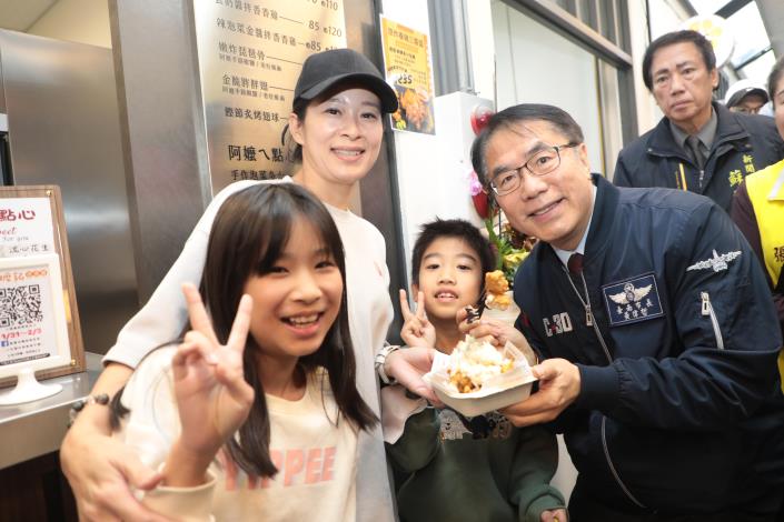 30d48d32-b97b-45a3-953d-ab8a90e7760a710x470.jpg
