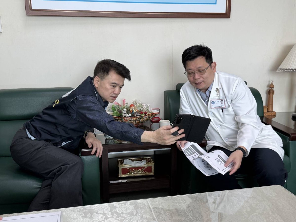 329558_0.jpg