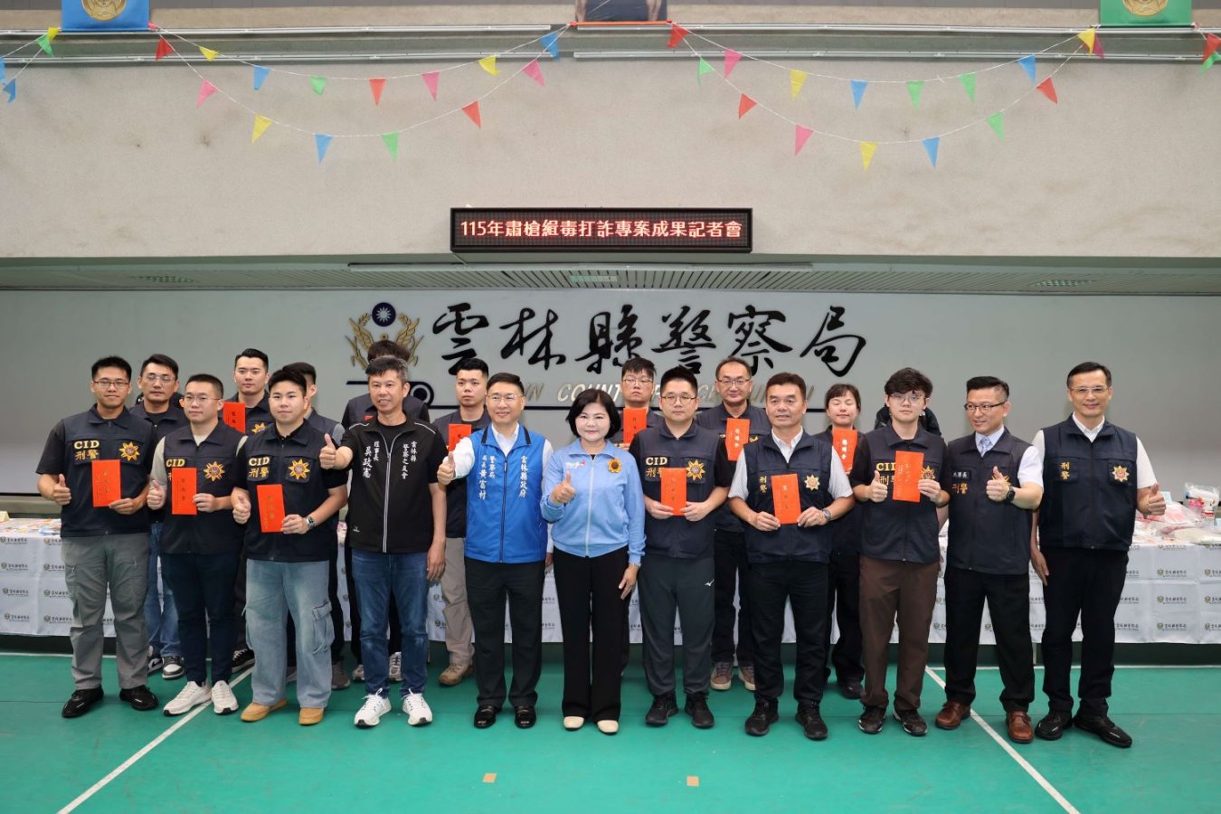 82f0fbf5-06ca-4a64-984a-606a03680cea.jpg