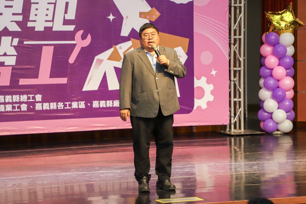 aaba3228-b551-491b-b0cf-081ffe19b495.jpg