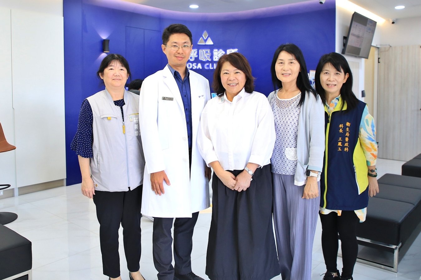 f55ed372-1f9a-4543-92c8-9459d1561cc0.jpg