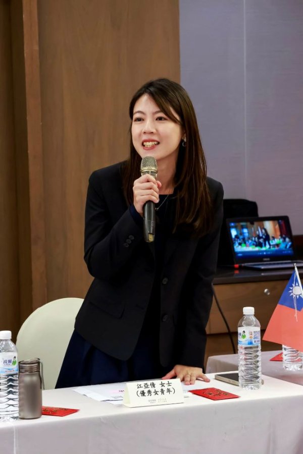 鑑識科巡官江亞倩.jpg