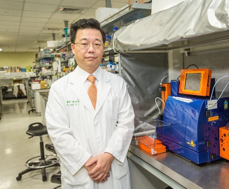 徐偉成教授榮獲科技部110年傑出技術移轉貢獻獎