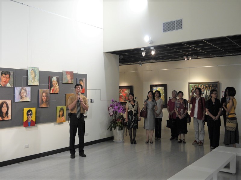 尤瑜文醫師與畫友舉辦聯展 copy