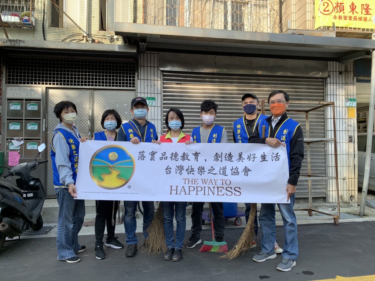 永春里里長許蕙蘭多年來辦理掃街不間斷