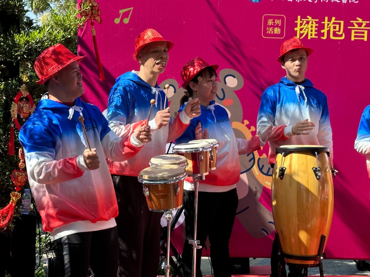 圖三