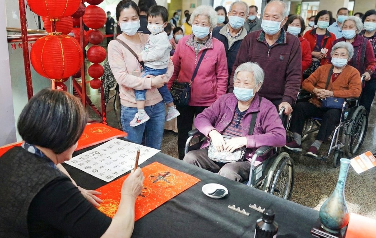 4.DSC00651 院長夫人揮毫 0 copy