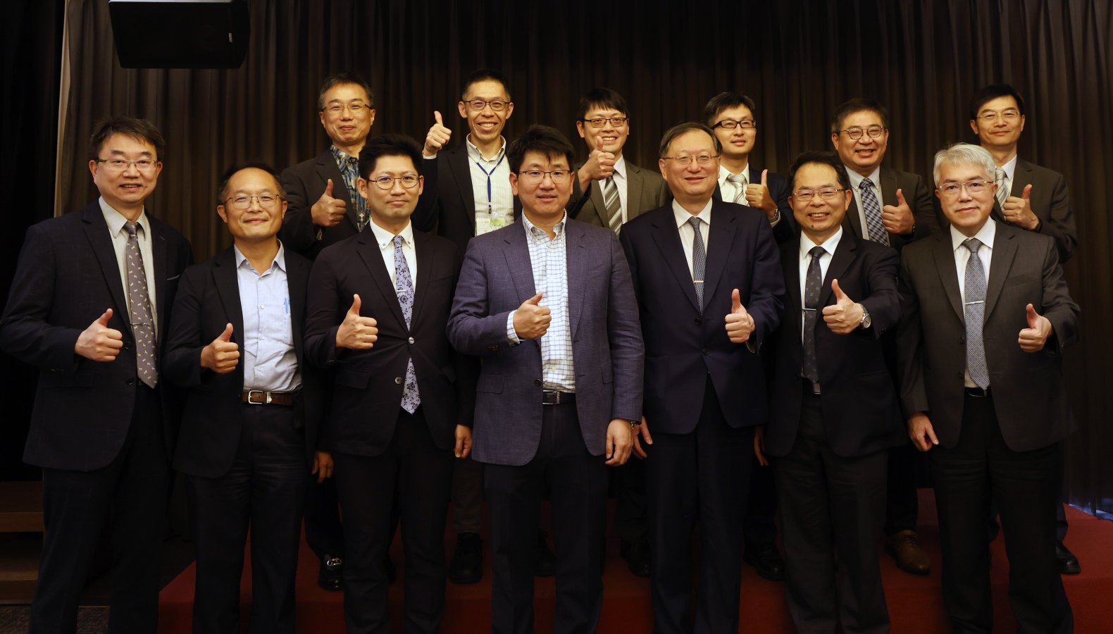 111中榮總胸腔部與台灣肺癌研究學會共同主辦的2025臺中榮總胸腔介入醫學研討會國