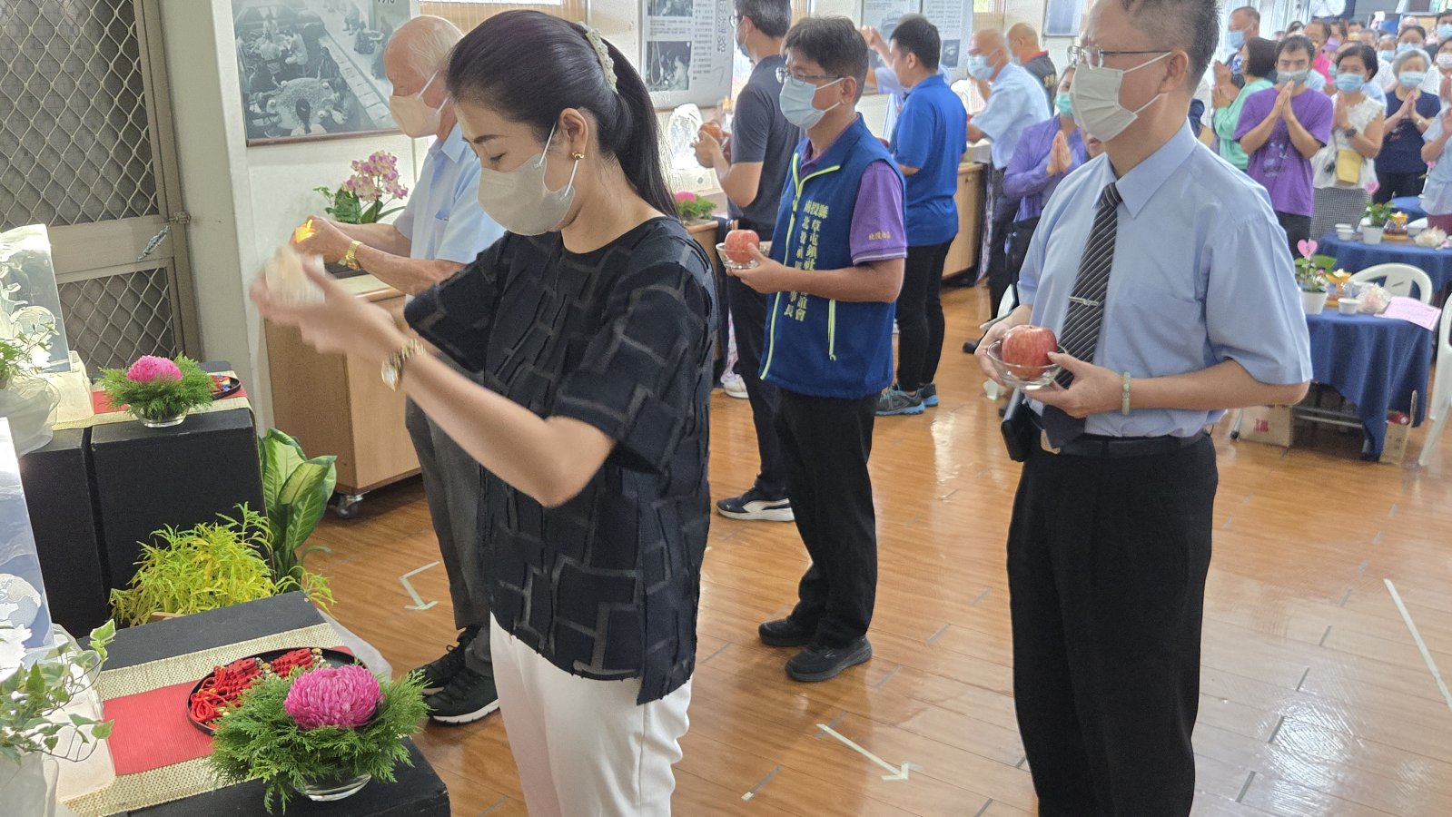 圖二 許縣長前一及多位貴賓代表會眾縣供其情平安 攝影 許昆龍20240825 110306 copy