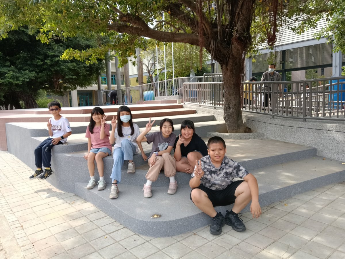 LINE ALBUM 1141202不一樣的升旗台 251202 3